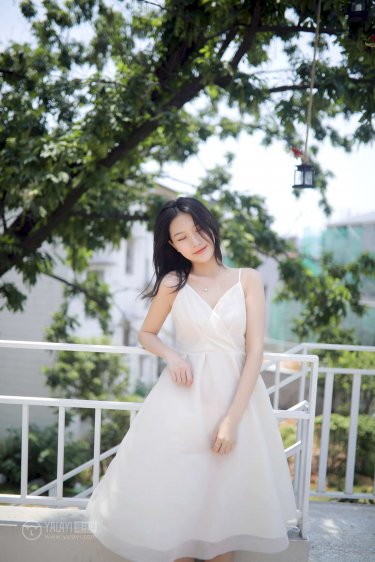 美丽佳人欧兰朵